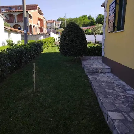 Aurora Villa Kaštelir